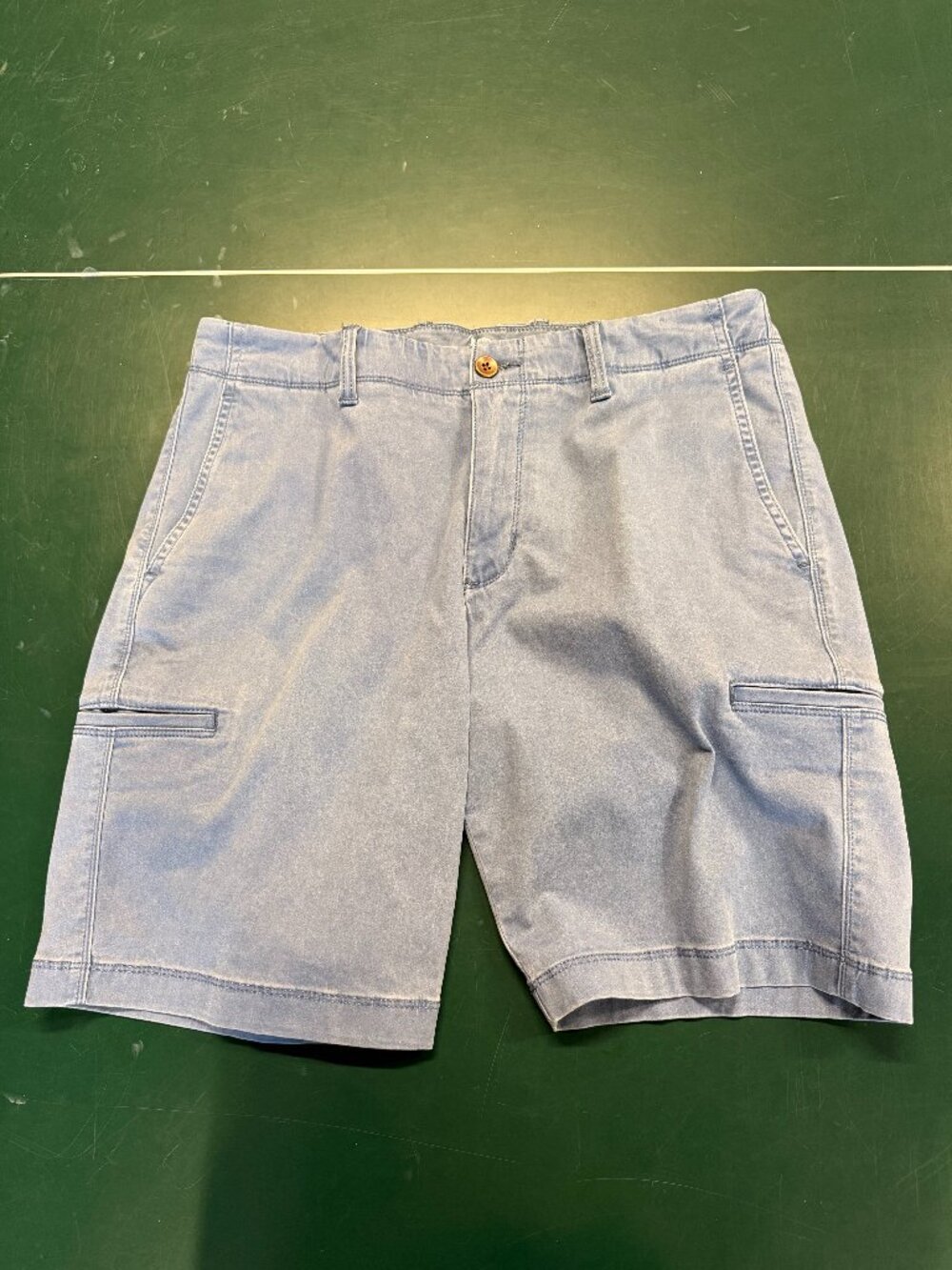 Tommy Bahama Men’s Light Blue Stretch Tencel Utility Shorts Size 32